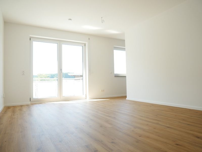 *NEUBAU ERSTBEZUG* Hochwertige 4 ZKB mit großem Süd-Balkon in Eurasburg